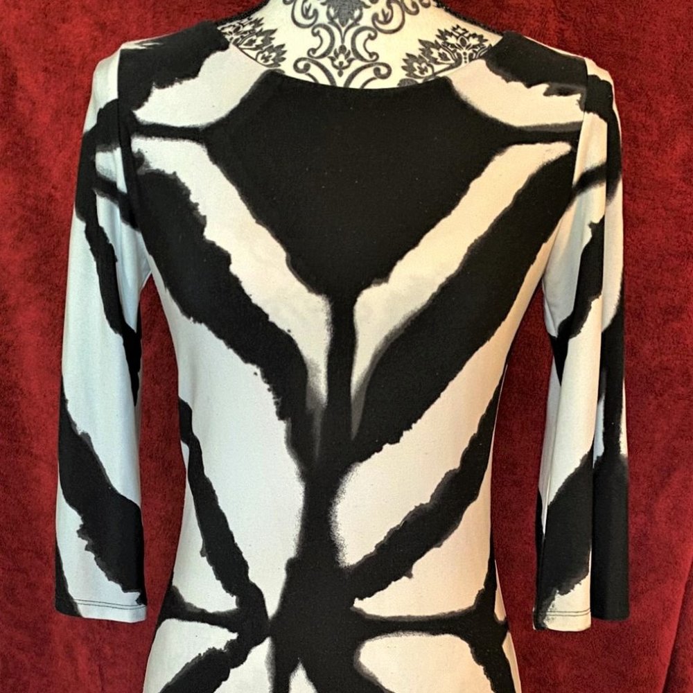 Ronni Nicole Black/White Printed Shift Dress, 2P